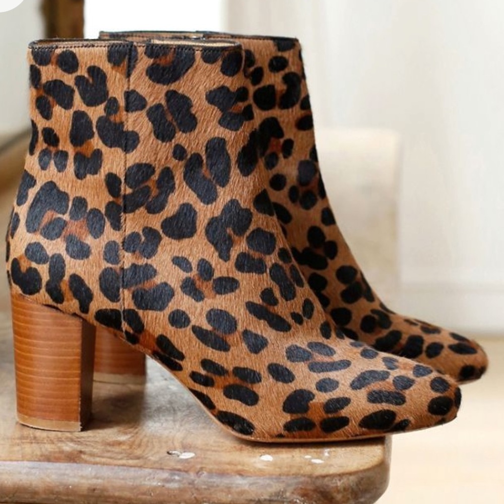Sézane leopard leather boots
